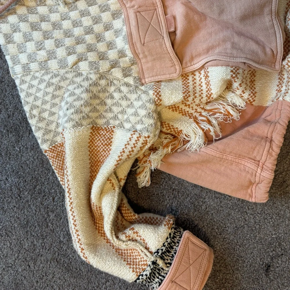 COPY - Free People rare sweater fringe jacket. - Picture 5 of 8